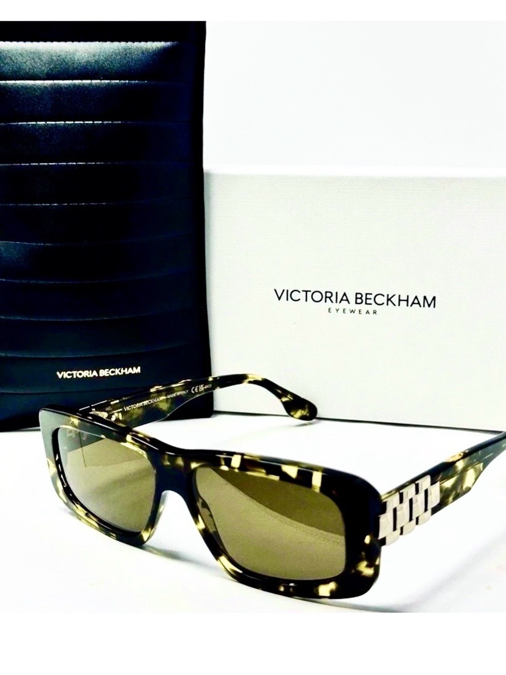 New Victoria Beckham VB669S 012 Sunglasses Black Yellow Hav 55-13-145 Authentic